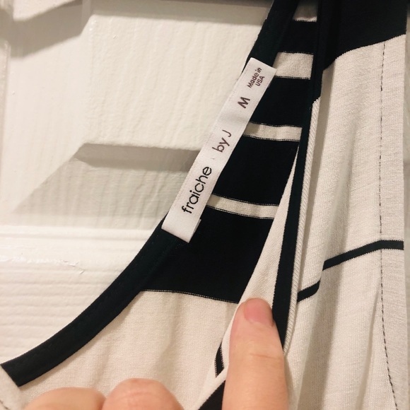 Maxi Dresses - Picture 5 of 8